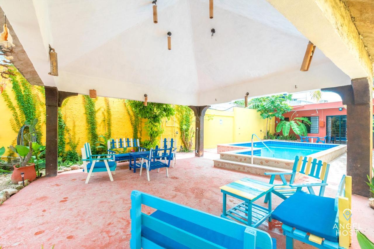 Malecon Beach House In Progreso 1 Block From Beach エクステリア 写真