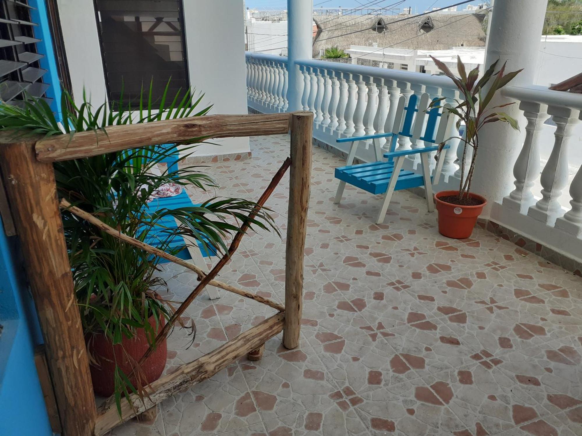 Malecon Beach House In Progreso 1 Block From Beach エクステリア 写真
